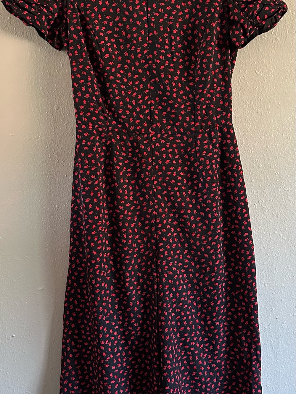 Adelyn Rae Vivianna Black & Red Floral Cutout Back Wide Leg Jumpsuit - Size S